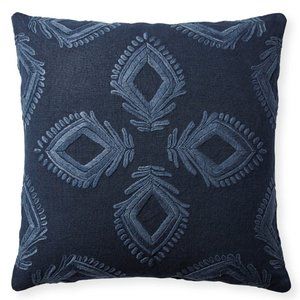 Serena & Lily Leighton 24”x24” Pillow Cover in Navy Linen - NWT